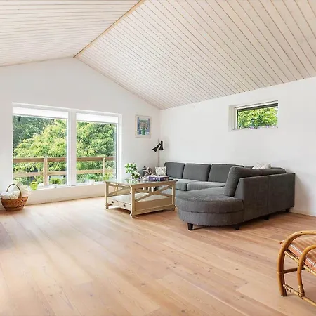 1586-melby-anna-borgsvej-19 度假居 *